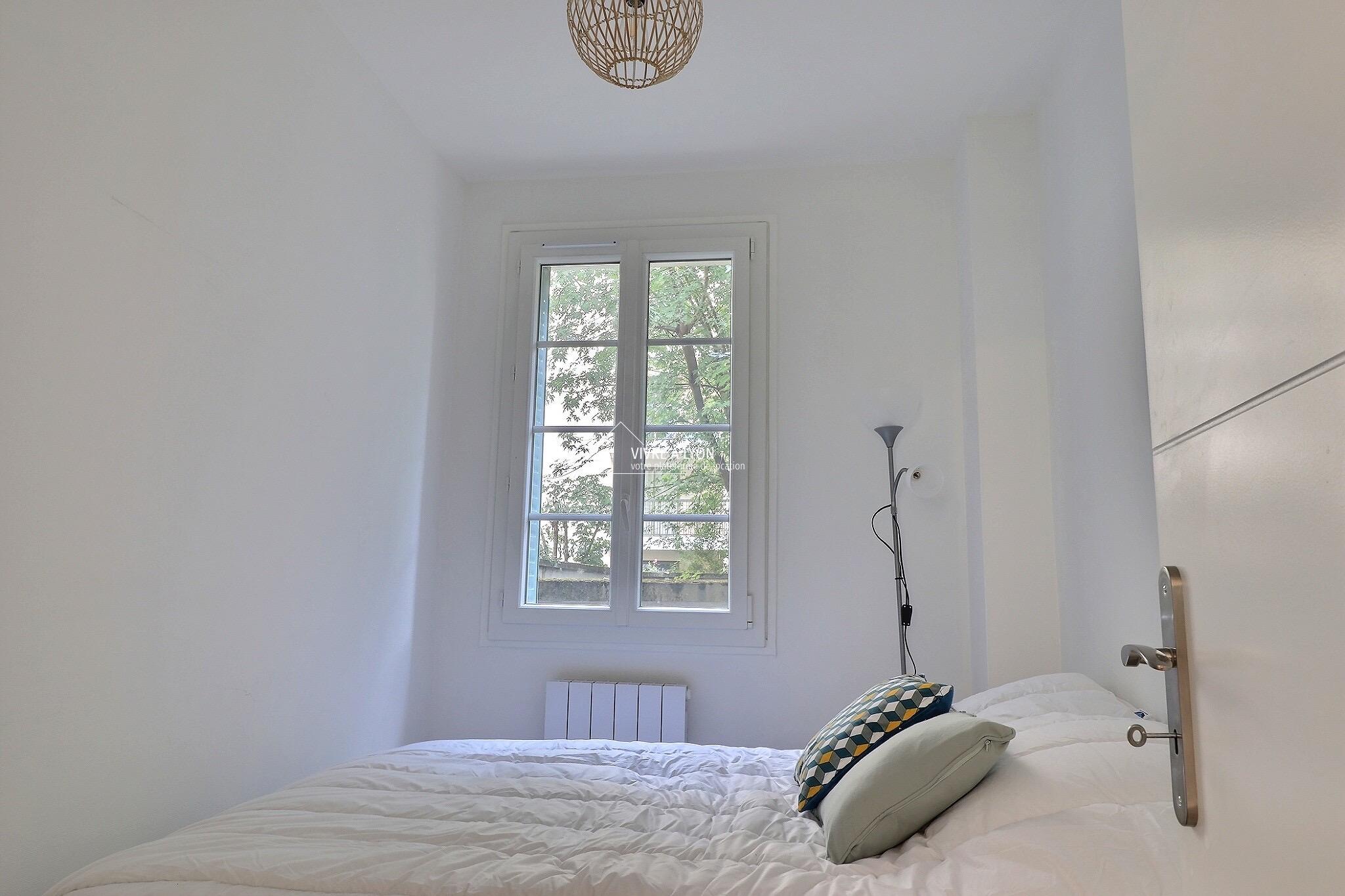 Le Sisley - T2 rénové - Lyon 3 - Chambre