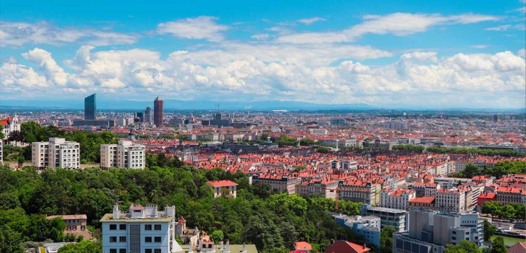 Réaliser un investissement immobilier locatif à Lyon avec vue sur toute la ville