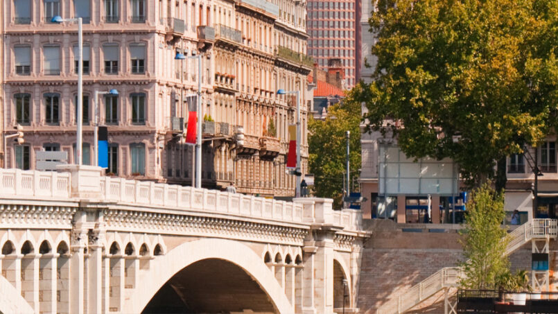 Fiscalité durcie pour les loueurs Airbnb : Ce qu’il faut savoir en 2025